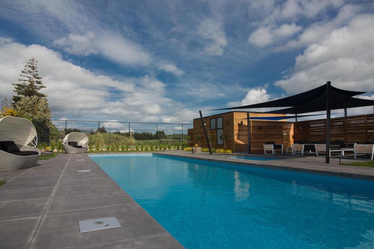 Black Barn Modern: Luxe Martinborough Escape Exterior foto